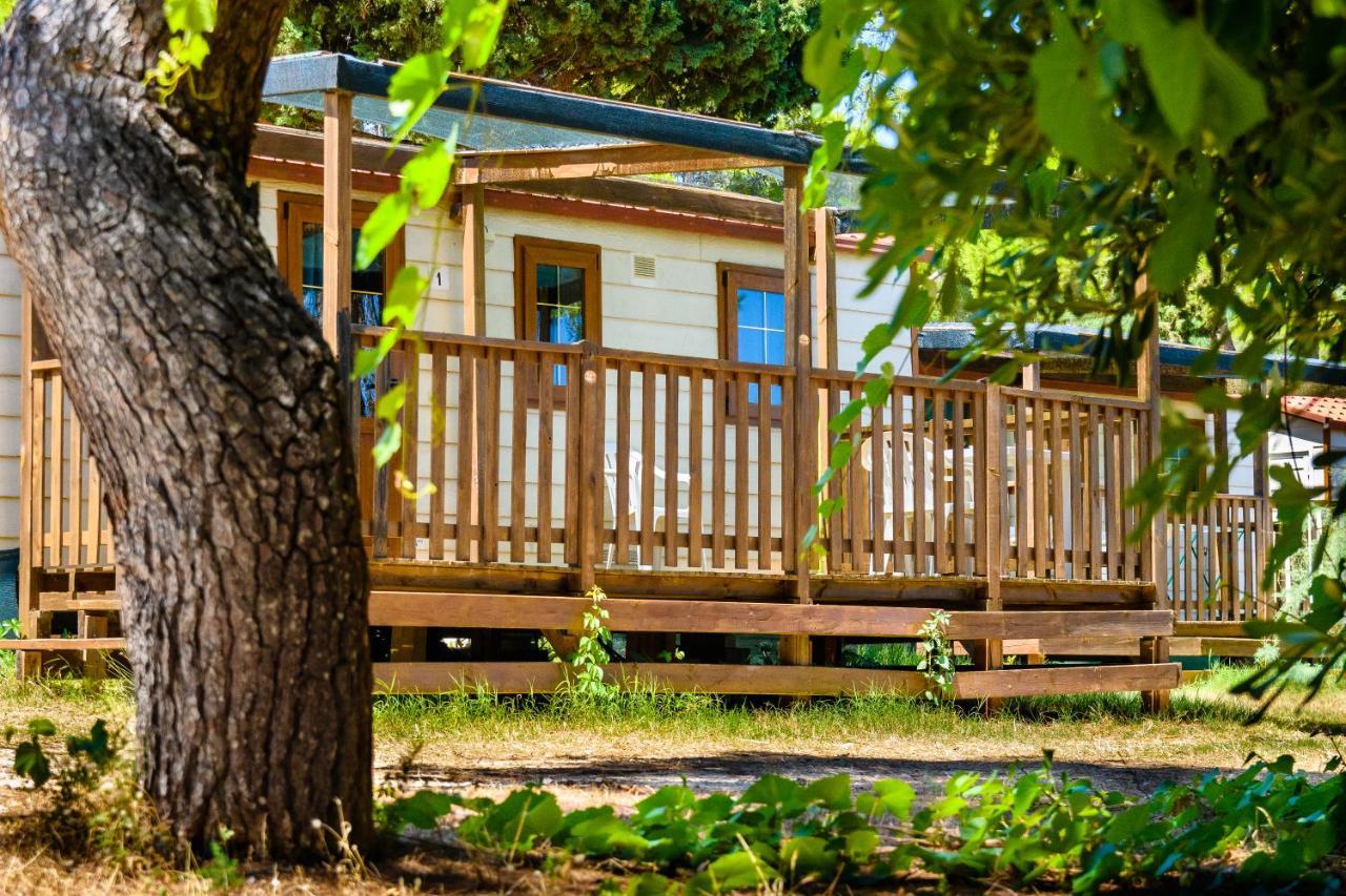 סנטה צזריה טרמה Camping La Scogliera מראה חיצוני תמונה